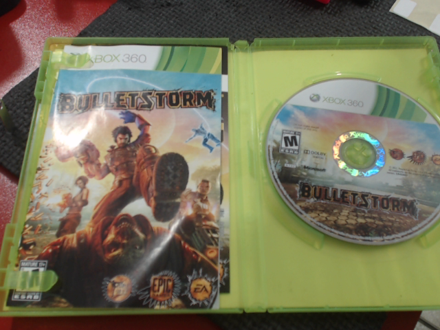Precio 8 000,00 xbox  juego bulletstorrm 360 xbox 360