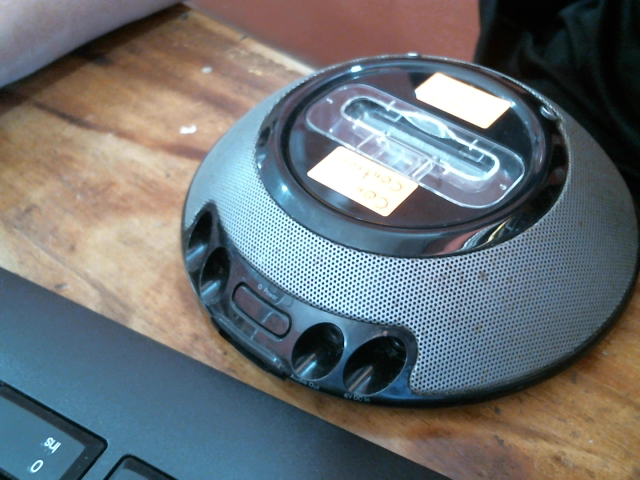 Precio 10 000,00 jbl con control parlante