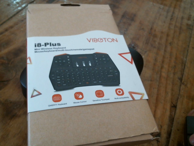 Precio 15 000,00 i8-plus  teclado