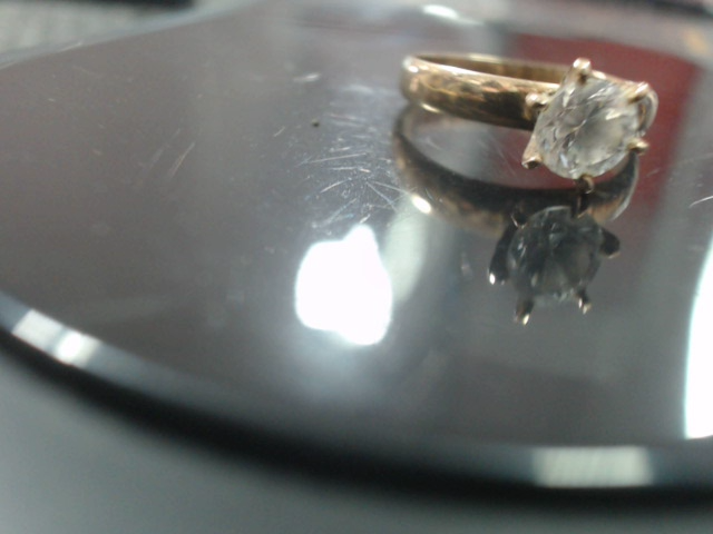 Precio 47 500,00   anillo de compromiso con zirconia