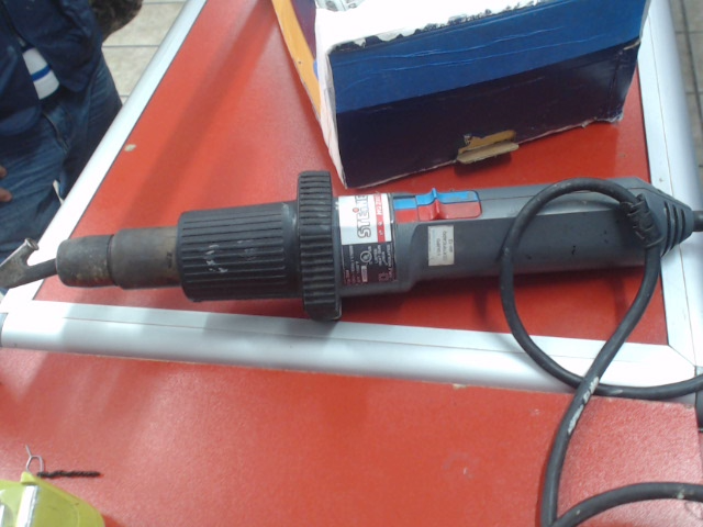 Precio 50 000,00 Steinel HG 2300 EM Pistola de calor funda suelos con boquilla para suelos