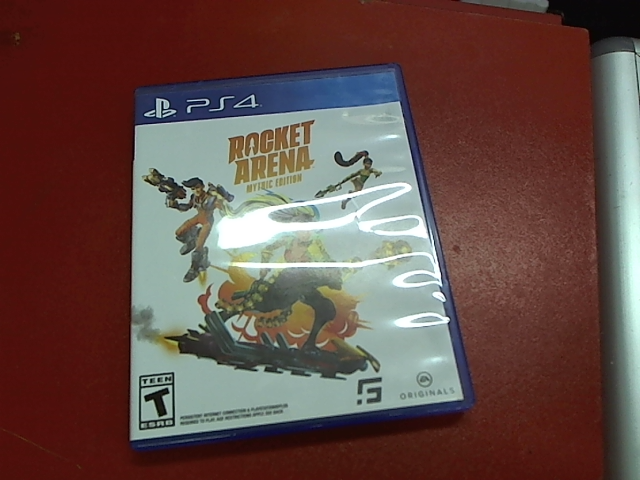 Precio 10 000,00 sony  juego de ps4 rocket arena mythic edition