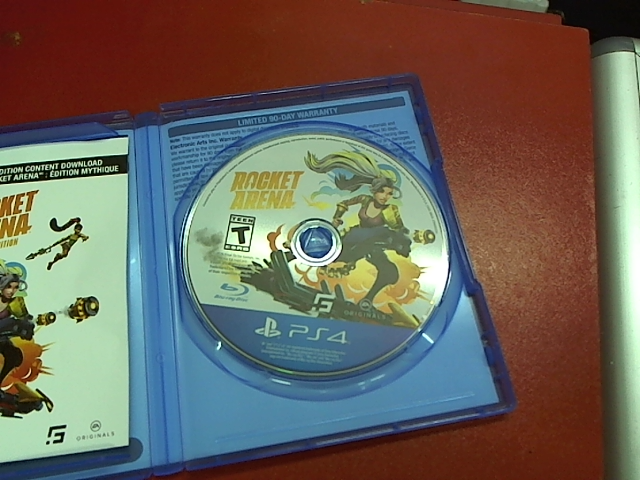 Precio 10 000,00 sony  juego de ps4 rocket arena mythic edition