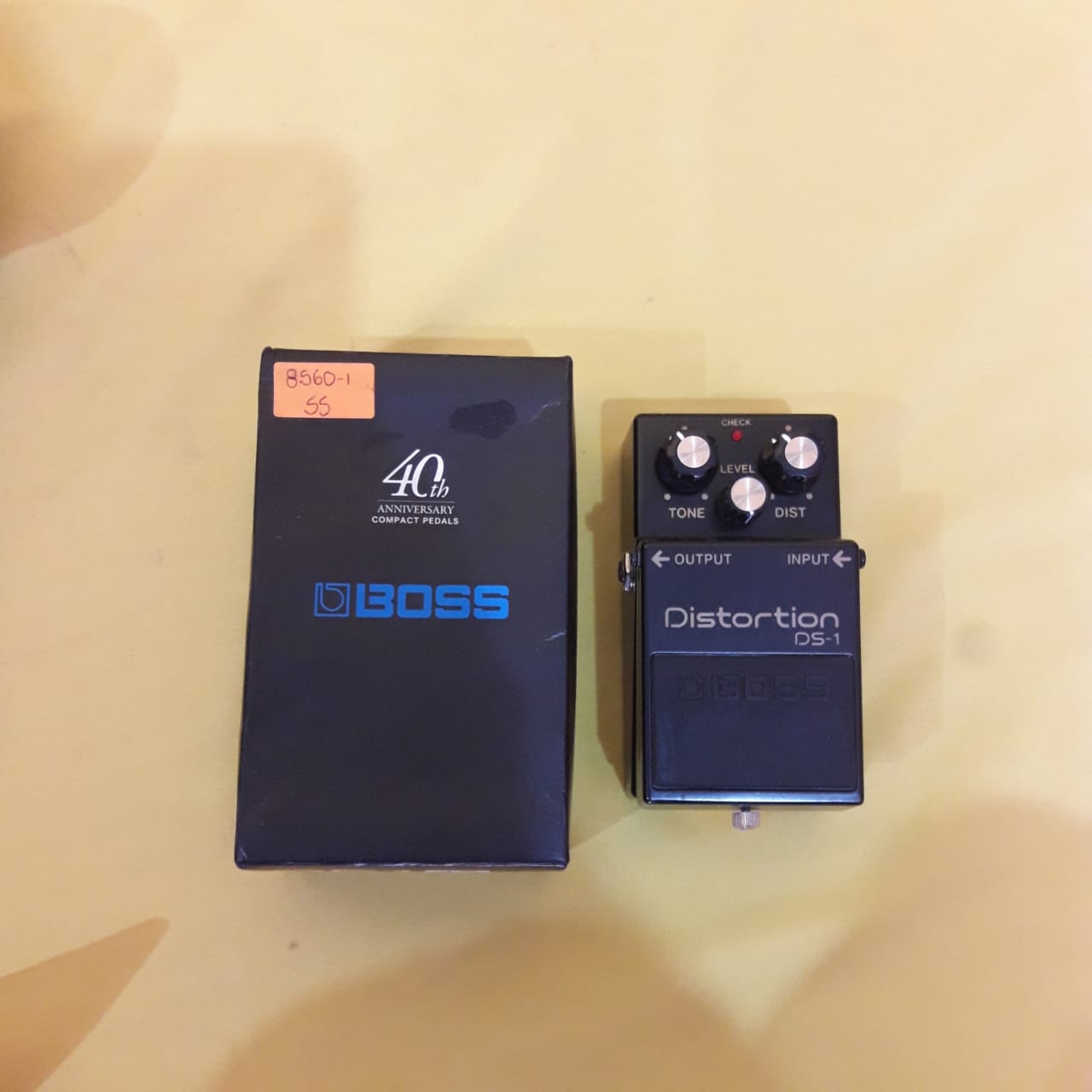 Precio 55 000,00 boss ds 1 4a  pedal de guitarra