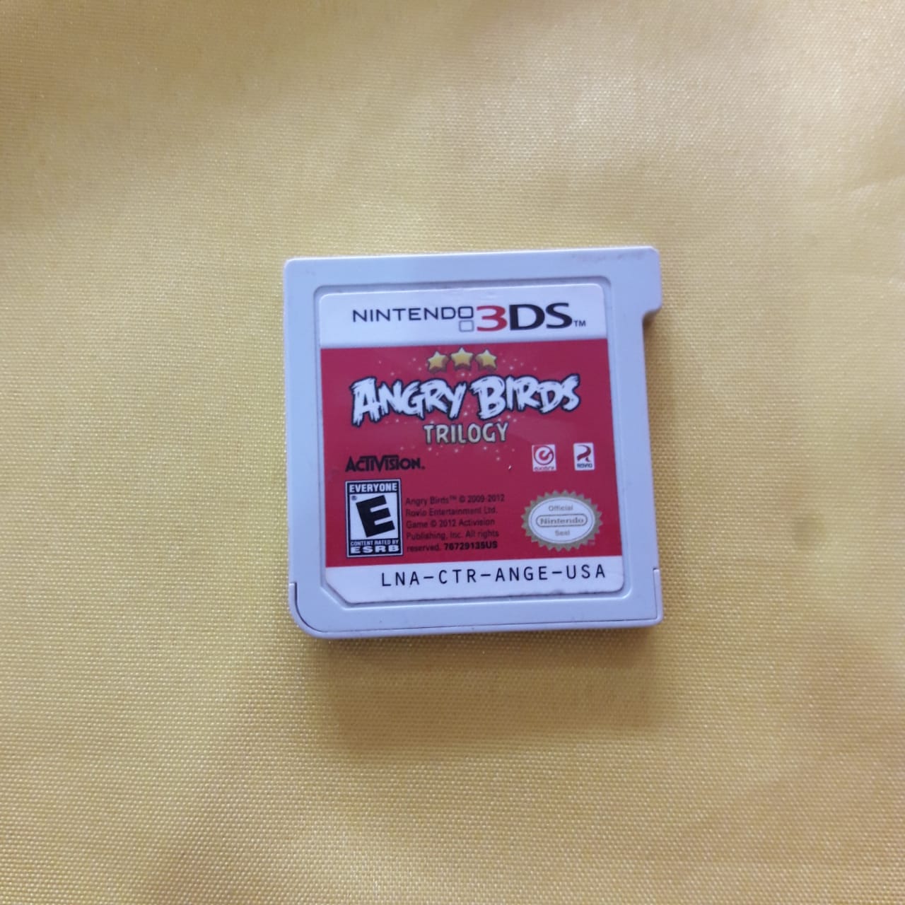 Precio 8 000,00 angry birts  juego de nintendo ds