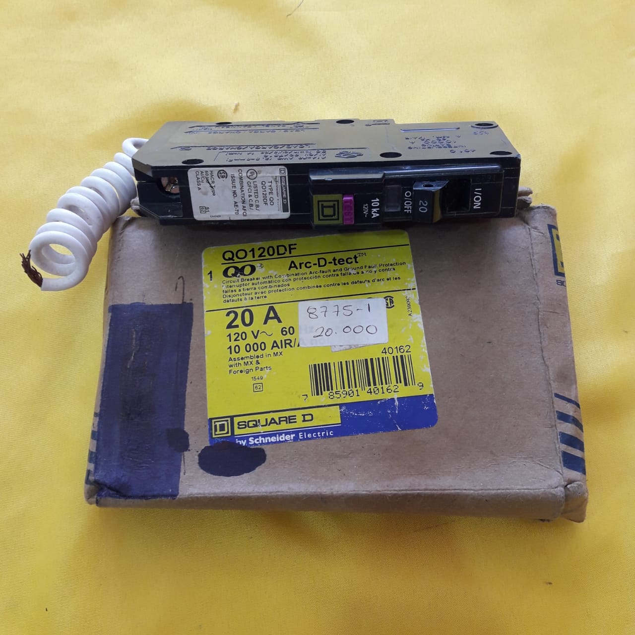 Precio 15 000,00 20amp  breaker square d