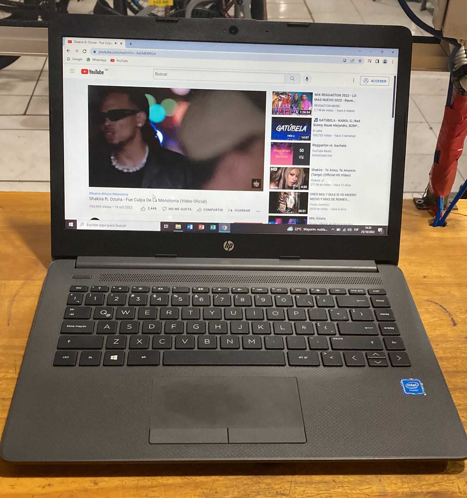 Precio 120 000,00 hp 240 Laptop con cargador inside 500gb