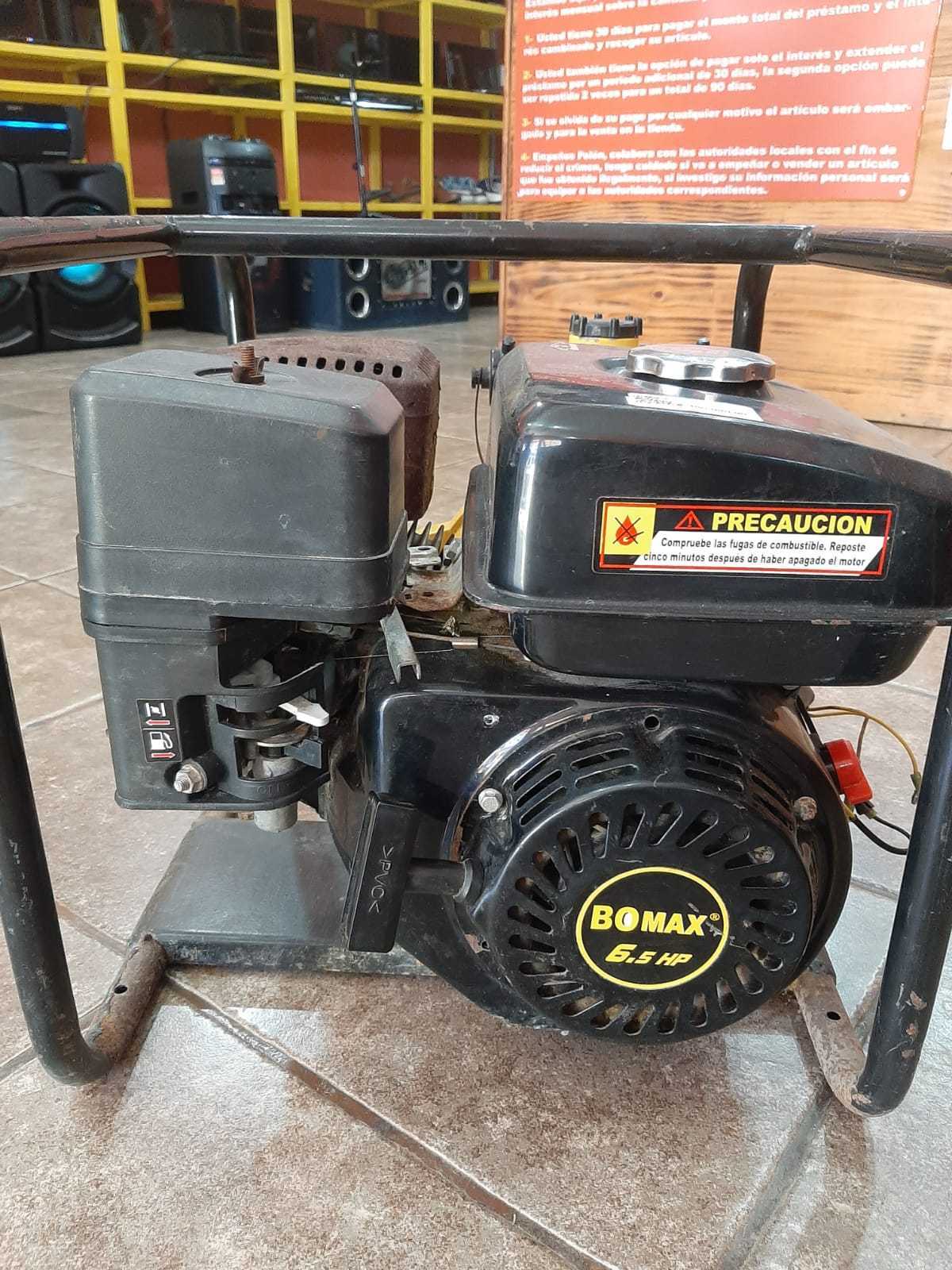 Precio 285 000,00 bomax 6.5hp  bomba gasolina