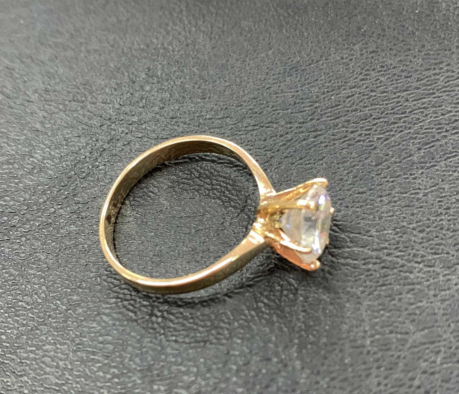Precio 48 750,00   Anillo de compromiso talla 7