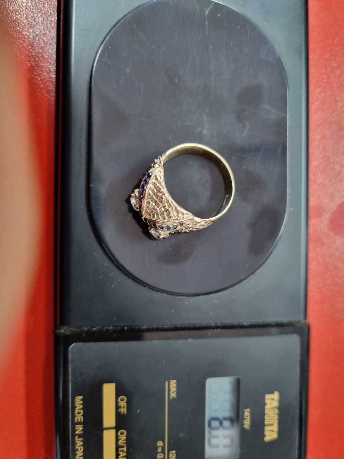 Precio 200 000,00   Anillo forma buho talla 9.5