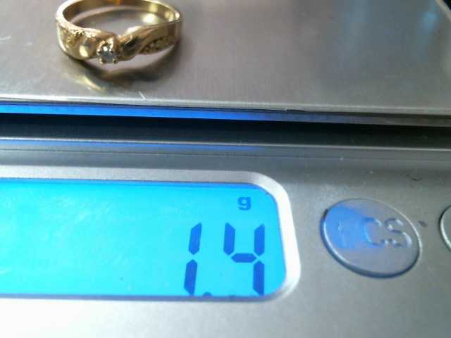 Precio 35 000,00   anillo zirconia blanca talla 2 12