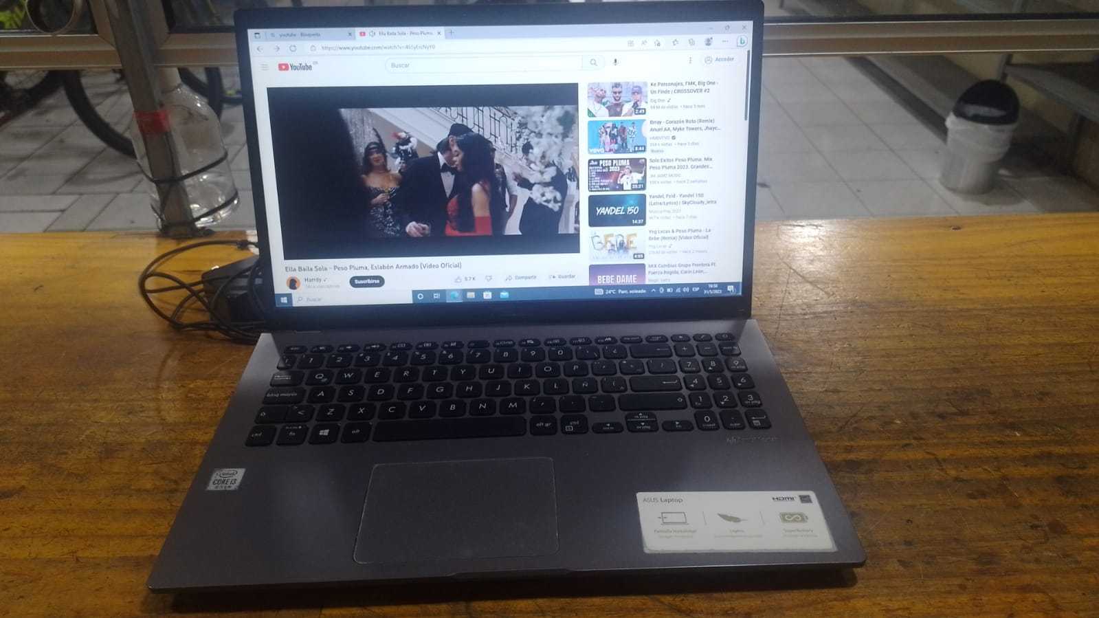 Precio 135 000,00 asus  Laptop core i3  10 gen  4 ram
