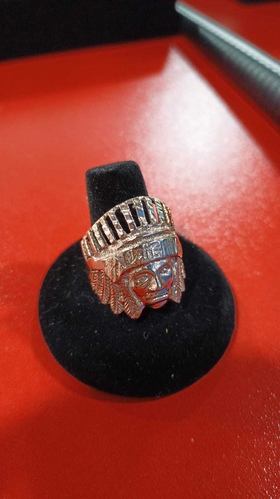 Precio 275 500,00   ANILLO INDIO TALLA 10.5