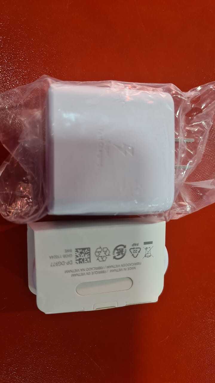 Precio 15 000,00 gen  cargador superrapido 45W tipo C
