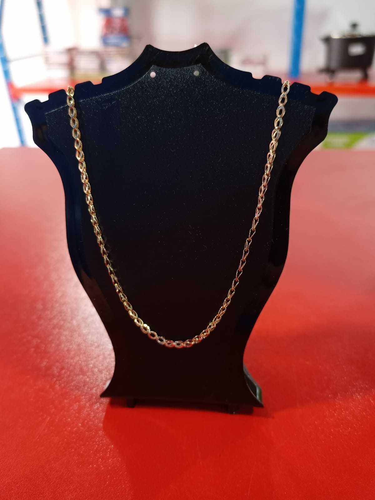 Precio 82 500,00   gargantilla largo 40cm