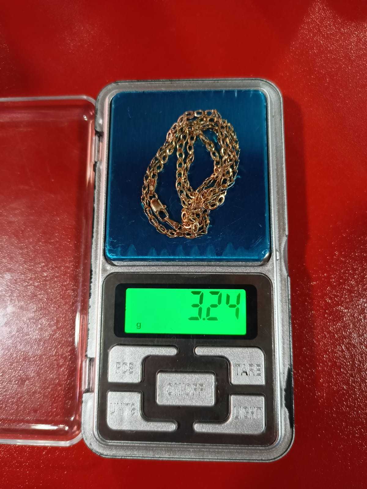 Precio 82 500,00   gargantilla largo 40cm