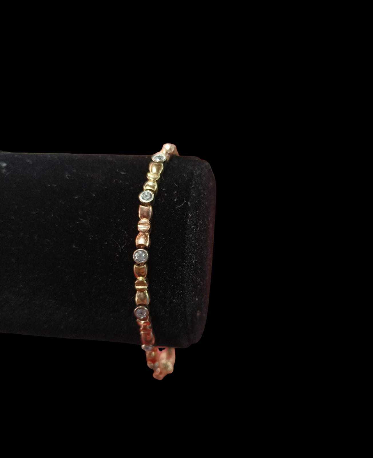Precio 174 500,00   Pulso 6.98g 10K 10cm