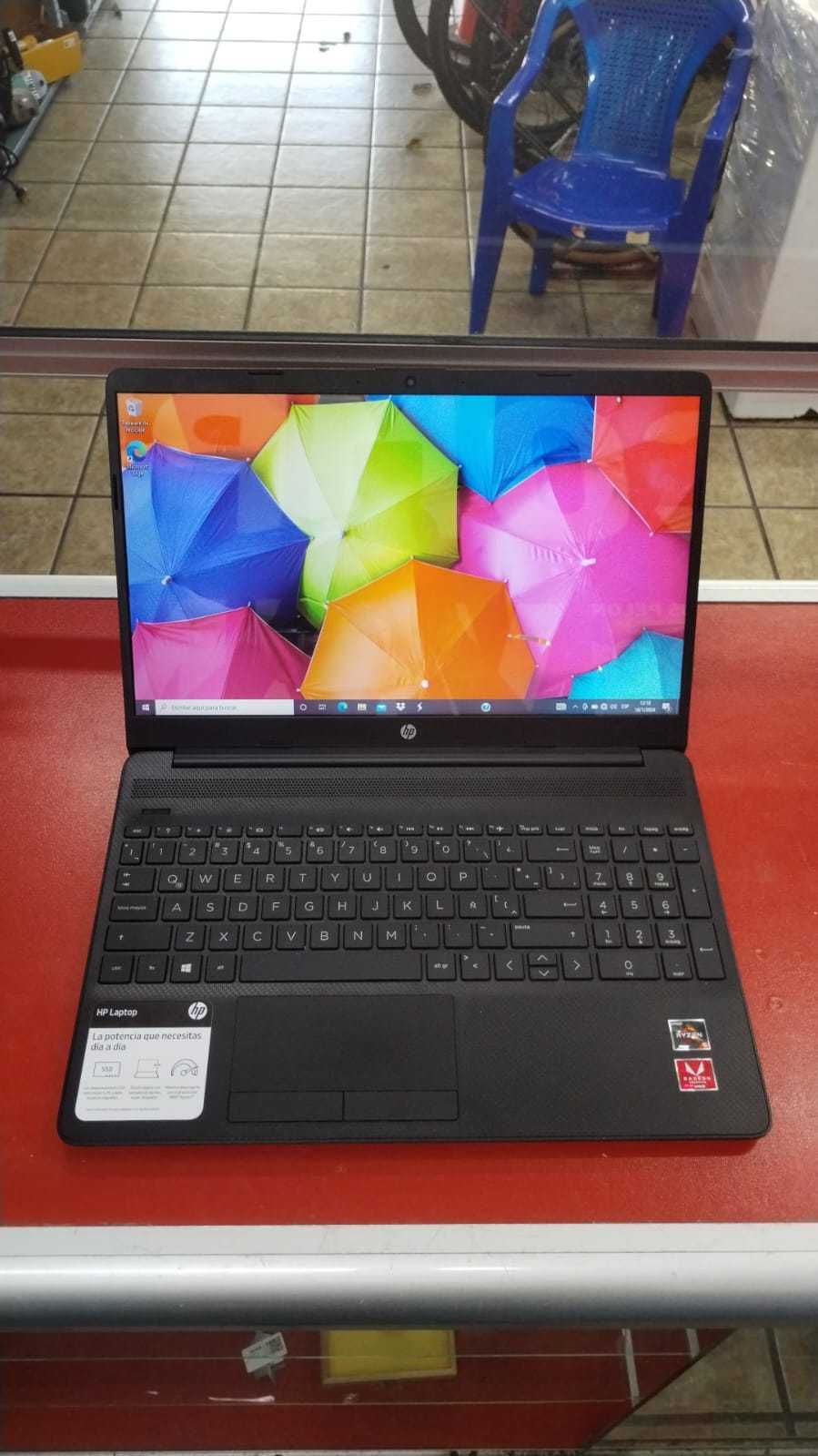 Precio 125 000,00 hp  Potatil ryzen  5 3450U  4gb ram SSD 250gb