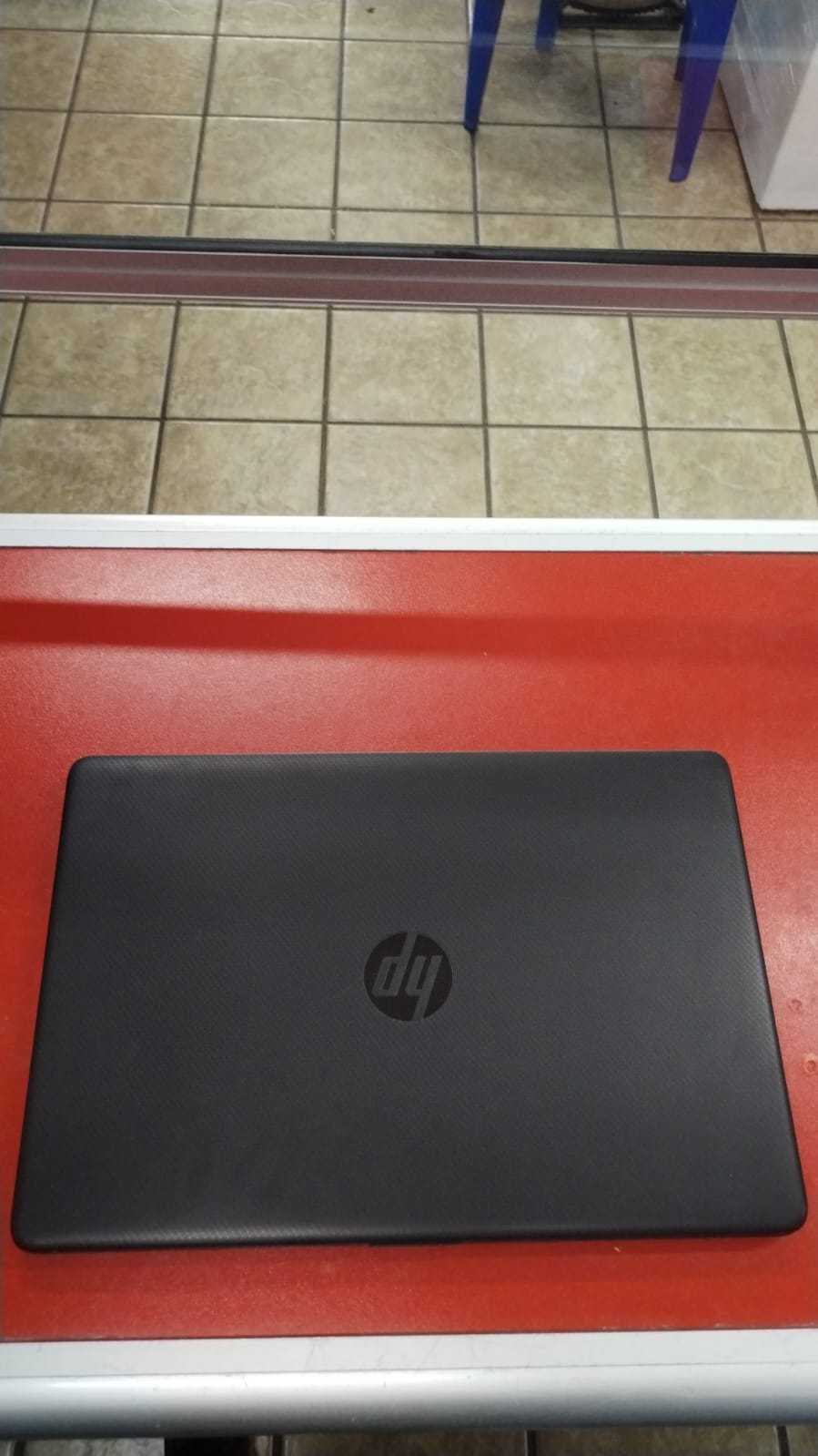 Precio 125 000,00 hp  Potatil ryzen  5 3450U  4gb ram SSD 250gb