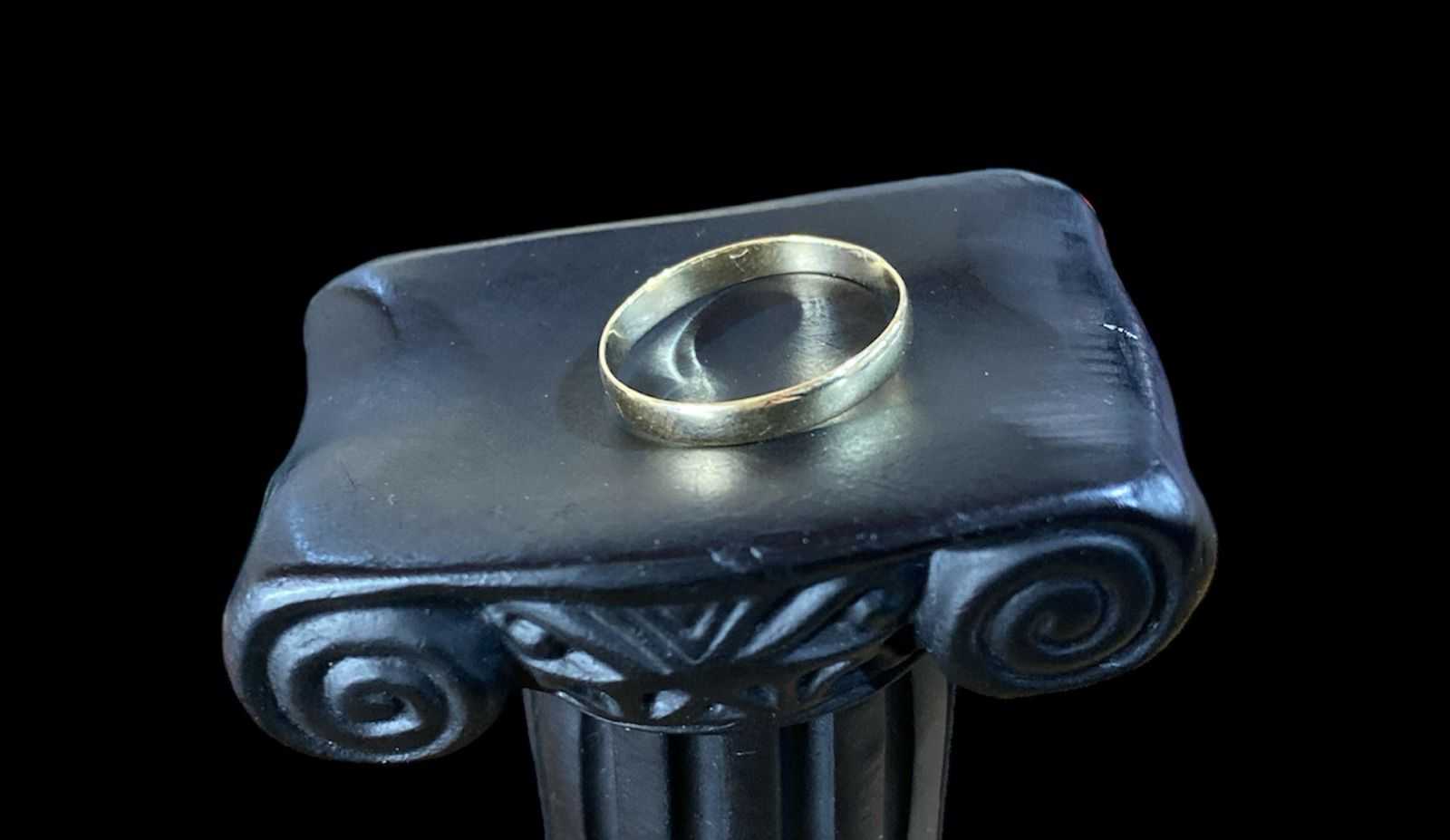 Precio 28 000,00   Anillo liso talla 8 1.11g 10k