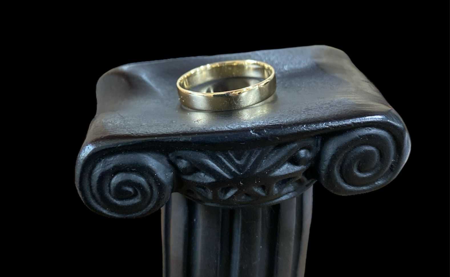 Precio 33 750,00   Anillo matrimonio talla 6 1.5g 10k