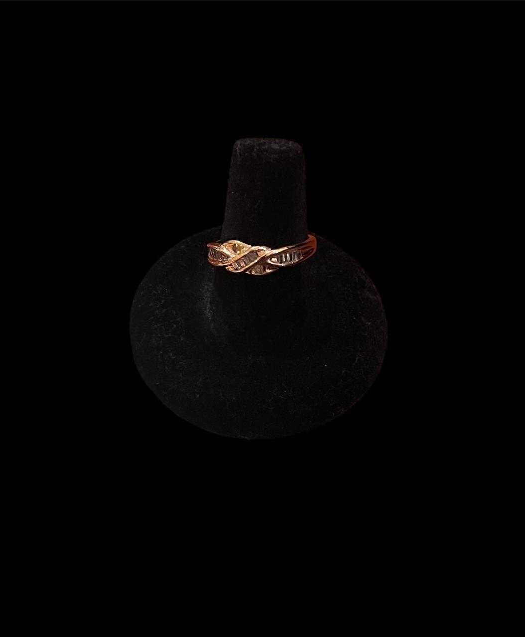 Precio 175 000,00   Anillo con diamantes baguette talla 7