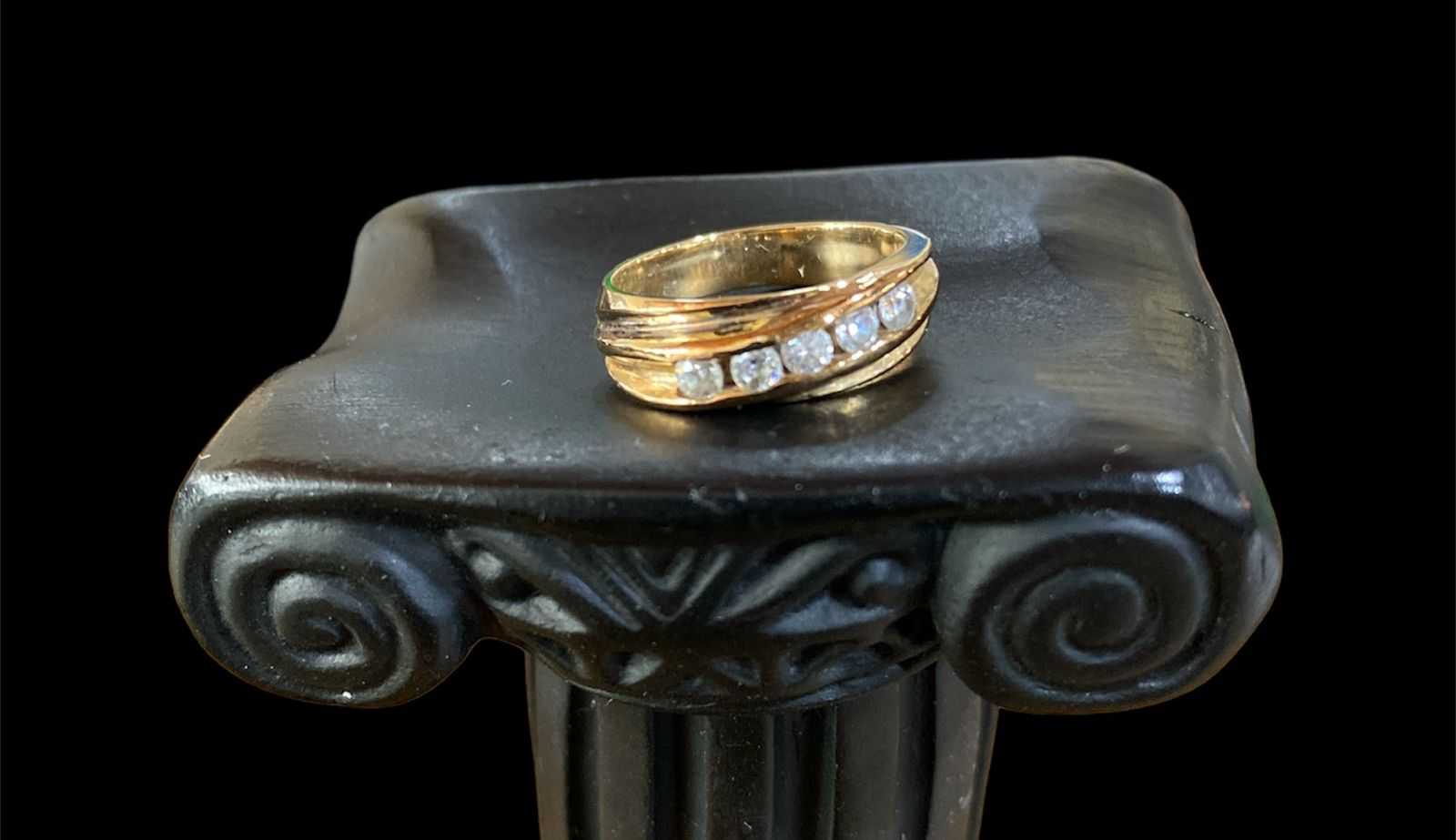 Precio 82 500,00   Anillo matrimonio talla 5 3.6g 10k