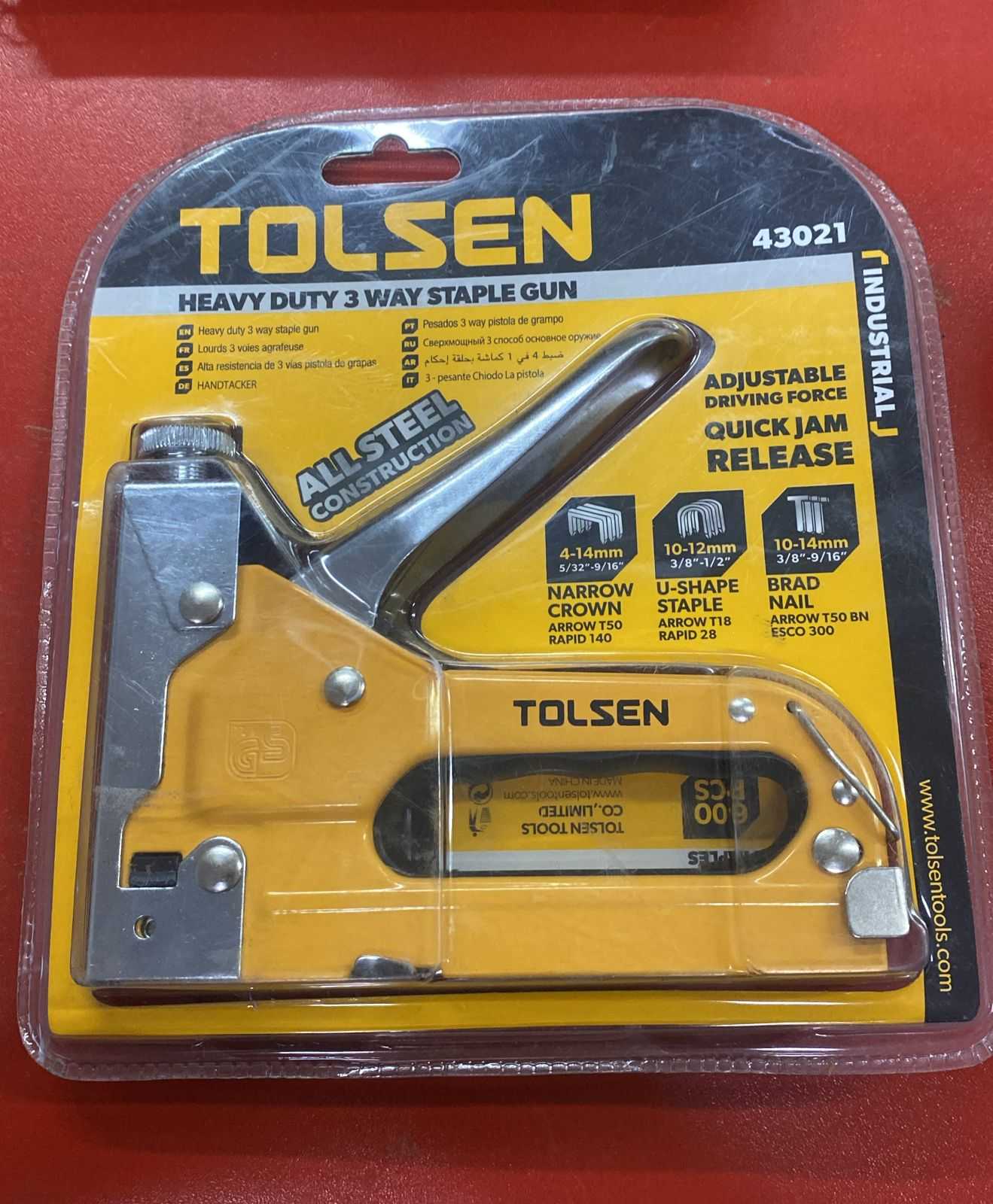 Precio 9 000,00 Tolsen 43021 Grapadora industrial