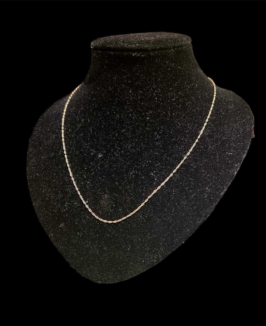 Precio 58 000,00   Cadena delgada largo 25cm
