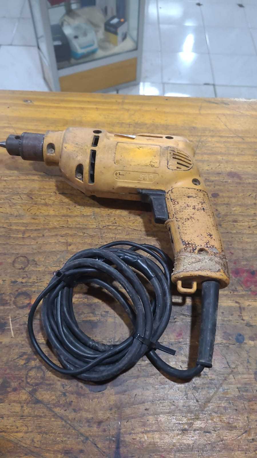 Precio 25 000,00 dewalt  Taladro percutor