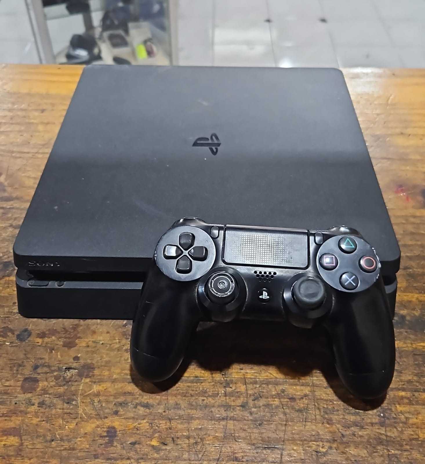 Precio 90 000,00 sony ps4 slim Consola con control 500gb