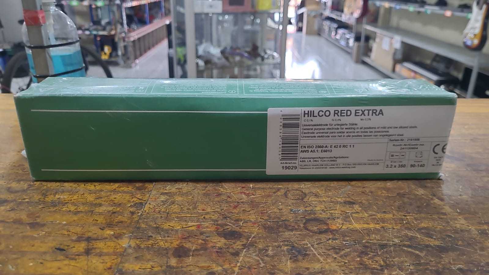 Precio 22 000,00 hilco  5 kilos de soldadura en caja