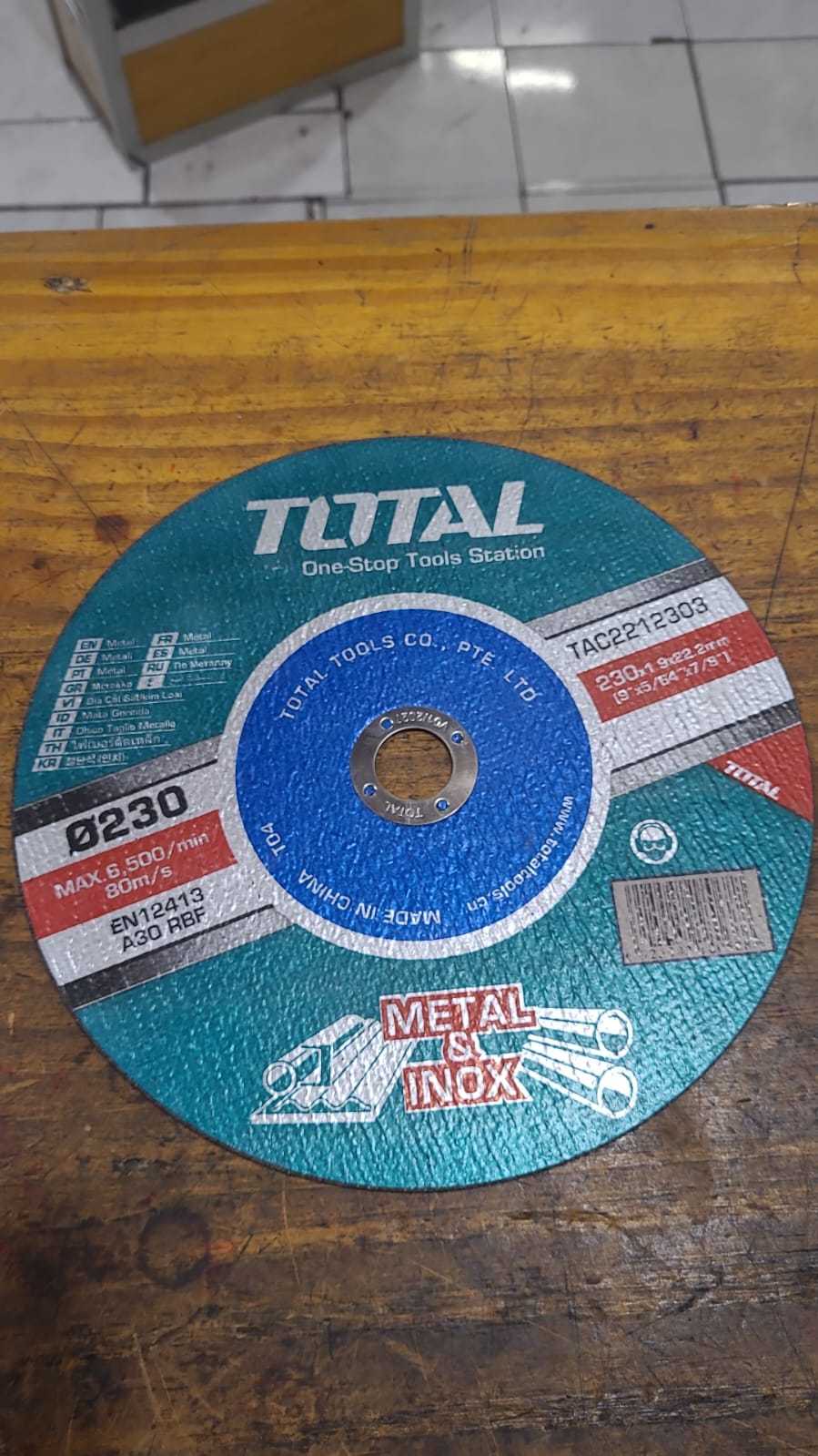 Precio 3 000,00 total  Disco de corte  9 pulgadas