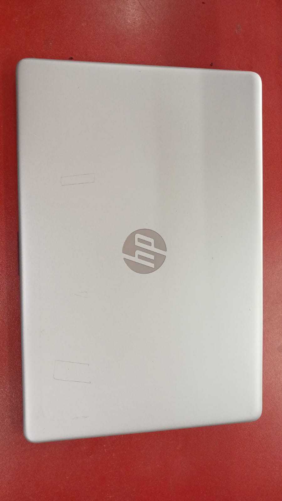 Precio 150 000,00 Hp 15 dy1032wm Laptop core i3 10th  8GB RAM
