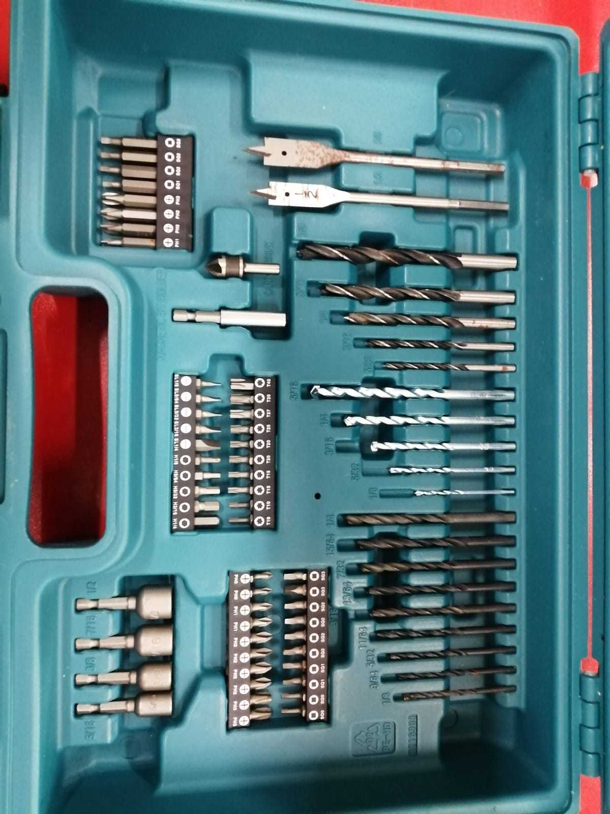 Precio 95 000,00 Makita DF331D Taladro Inalambrico 12V DF331D una bateria un cargador en caja  juego de brocas