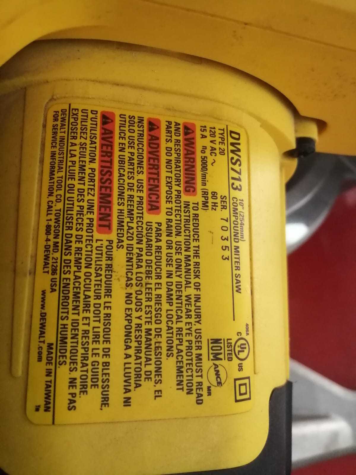 Precio 180 000,00 Dewalt DWS713 Sierra ingleteadora Dewalt 10 DWS713
