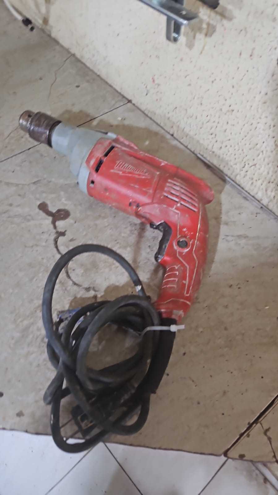Precio 35 000,00 milwaukee  Taladro percutor