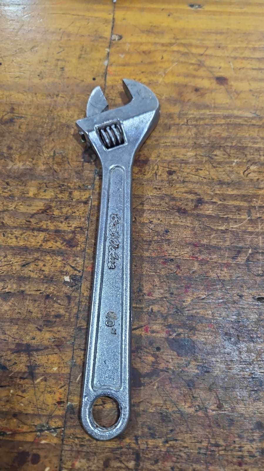 Precio 6 500,00 best value  LLave francesa