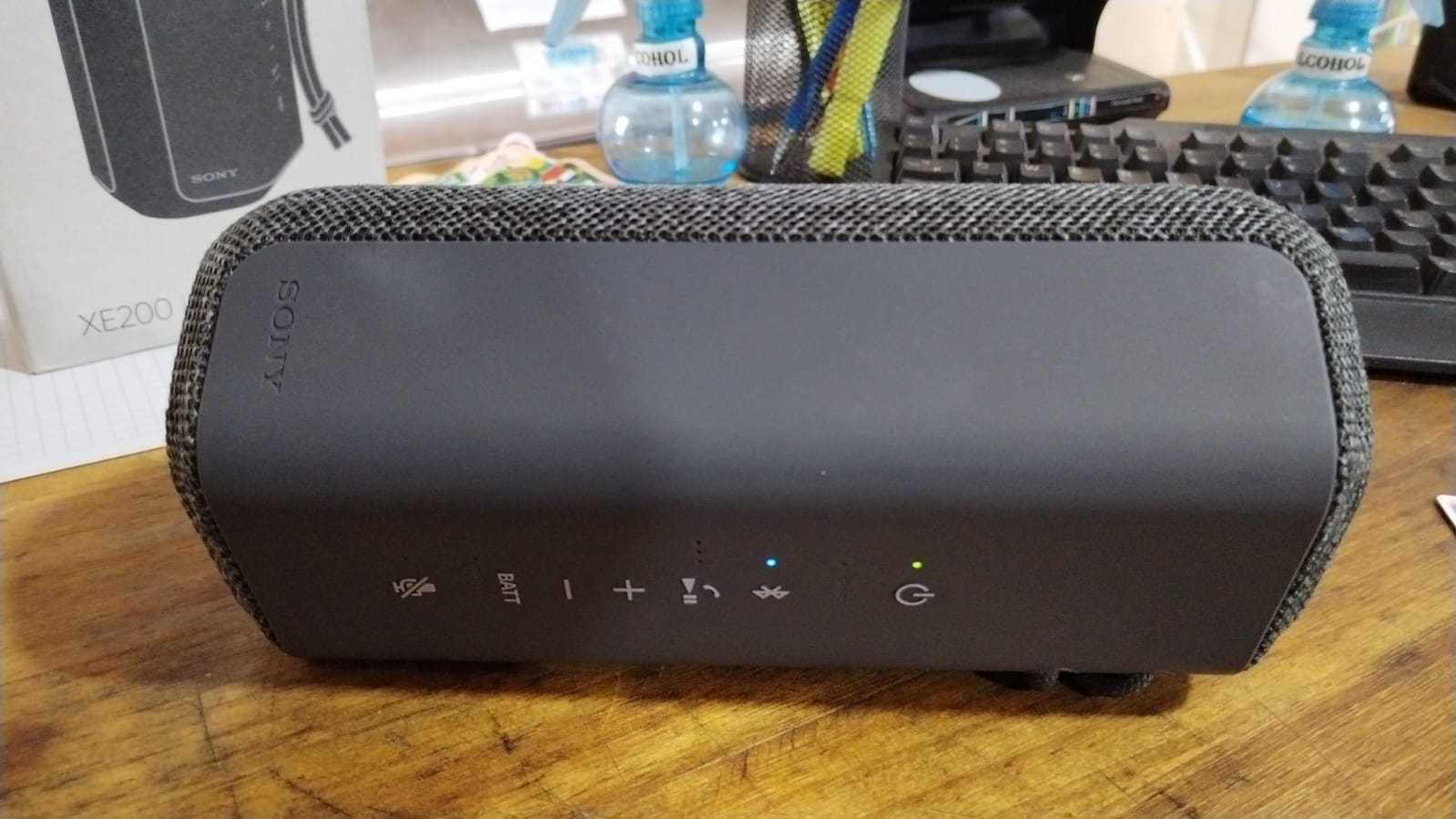 Precio 65 000,00 sony xe200 Parlante bluetooh en caja