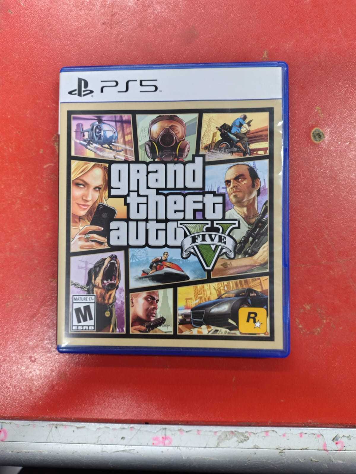 Precio 20 000,00 sony  juego de PS5 GTA V
