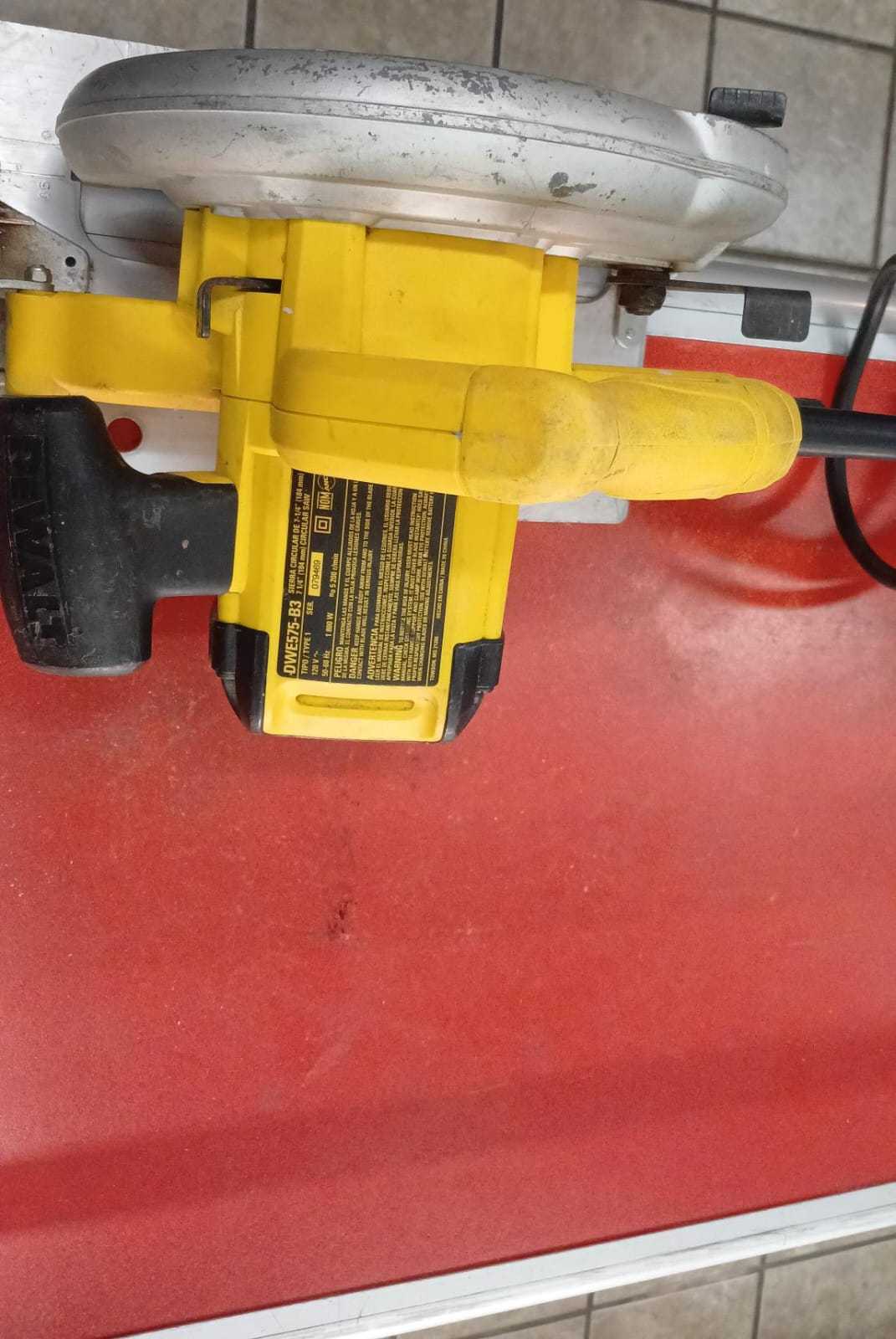 Precio 85 000,00 Dewalt dwe575 b3 sierra circular 7 14 1800w