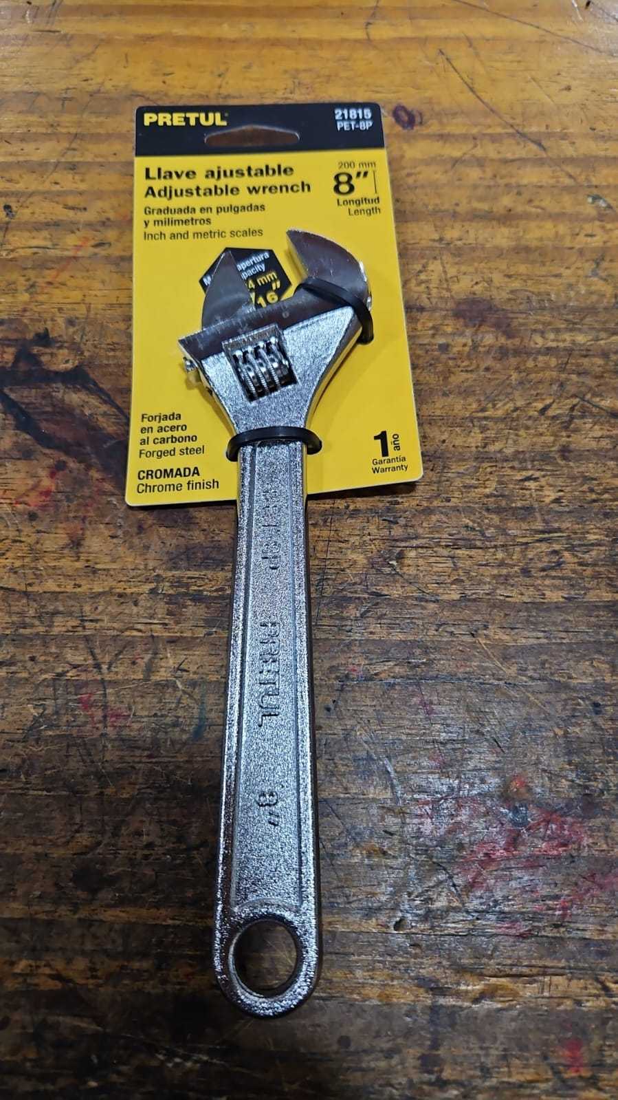 Precio 5 000,00 pretul  Llave ajustable 8