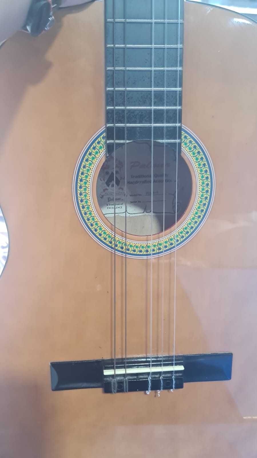 Precio 45 000,00 PALMER  GUITARRA ACUSTICA