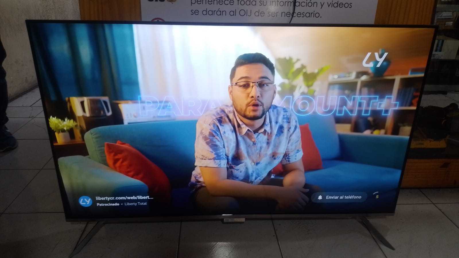 Precio 220 000,00 motorola  Pantalla smartv 50 pulgadas con control