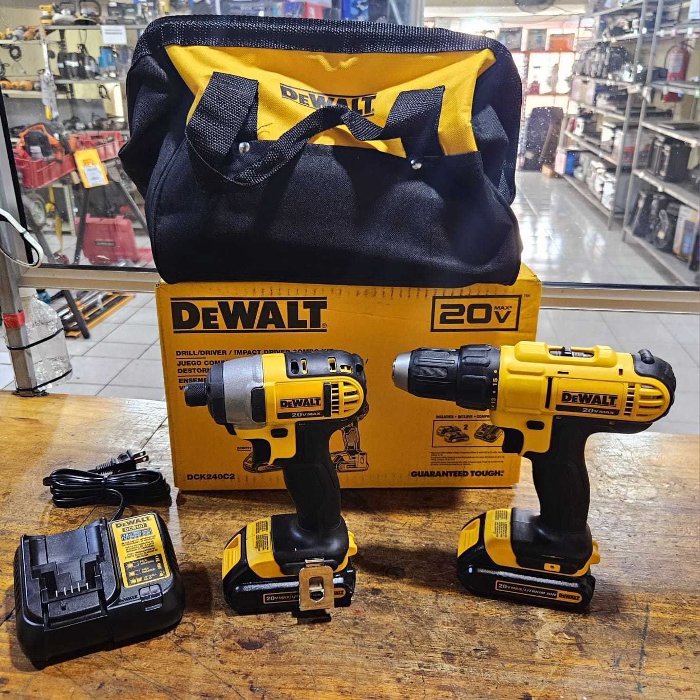 Precio 145 000,00 dewalt dck240c2 Kit taladro y atornilladora inalambricos con 2 baterias 20v   cargador y bolso