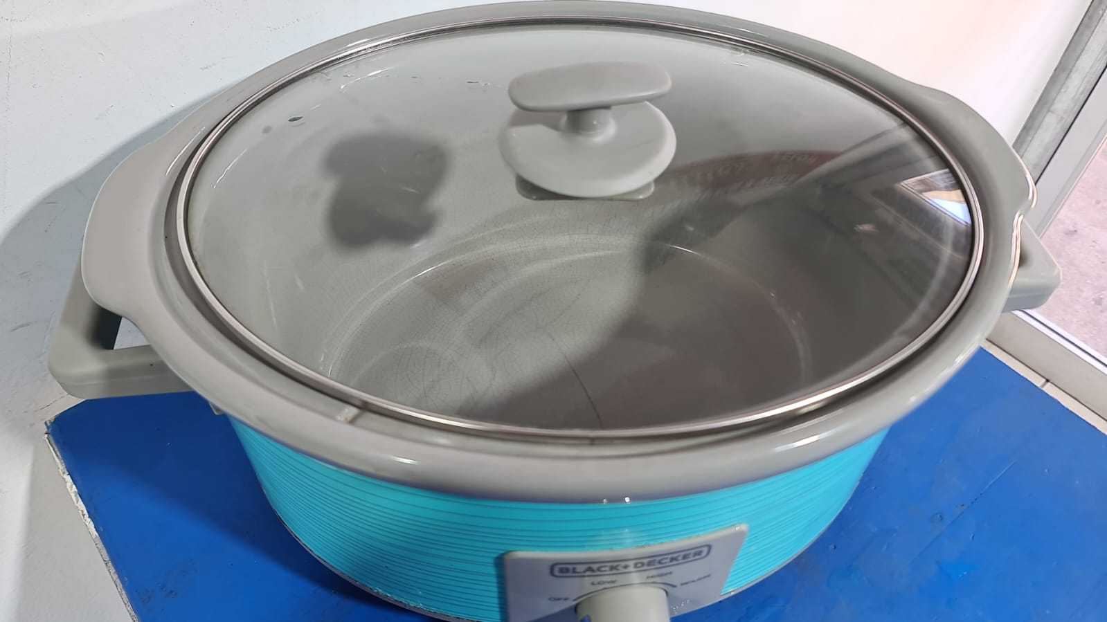 Precio 20 000,00 BLACK AND DECKER  OLLA DE COCIMIENTO LENTO 8 LITROS