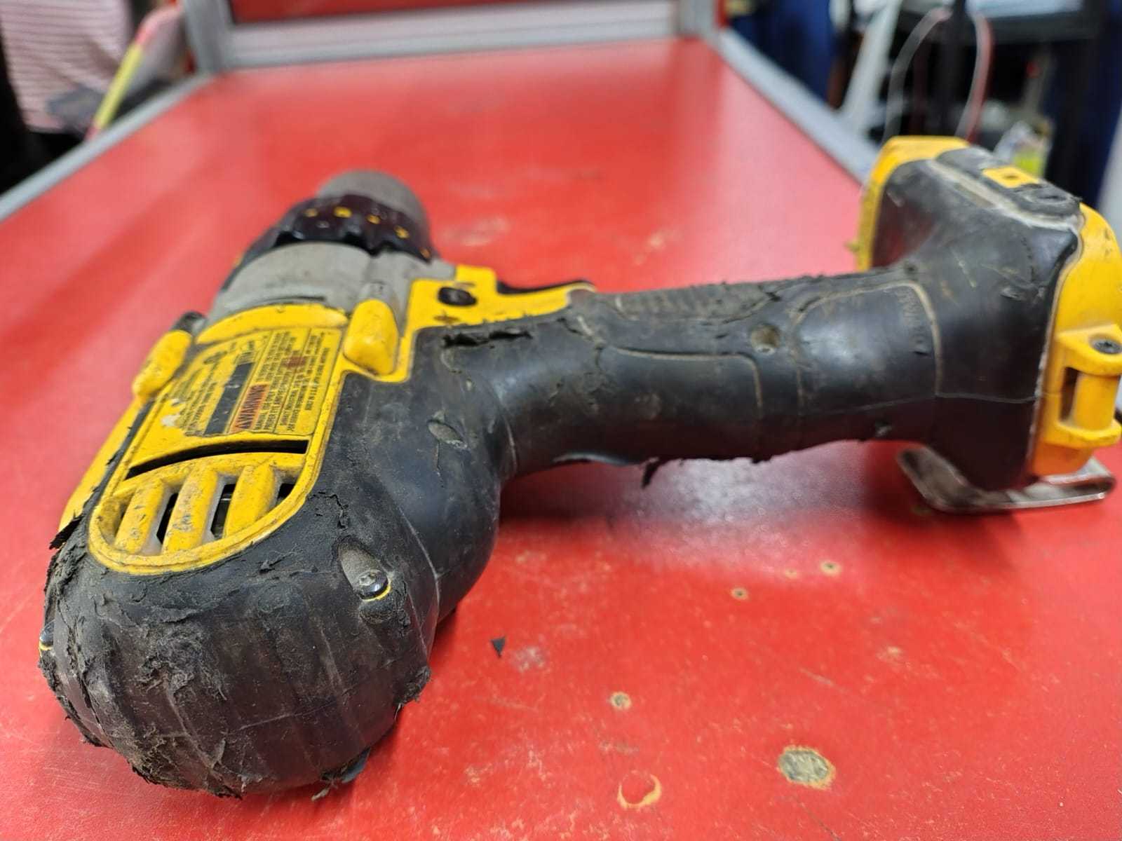 Precio 105 000,00 DeWalt nd Taladro Inalámbrico Dewalt con batería y cargador