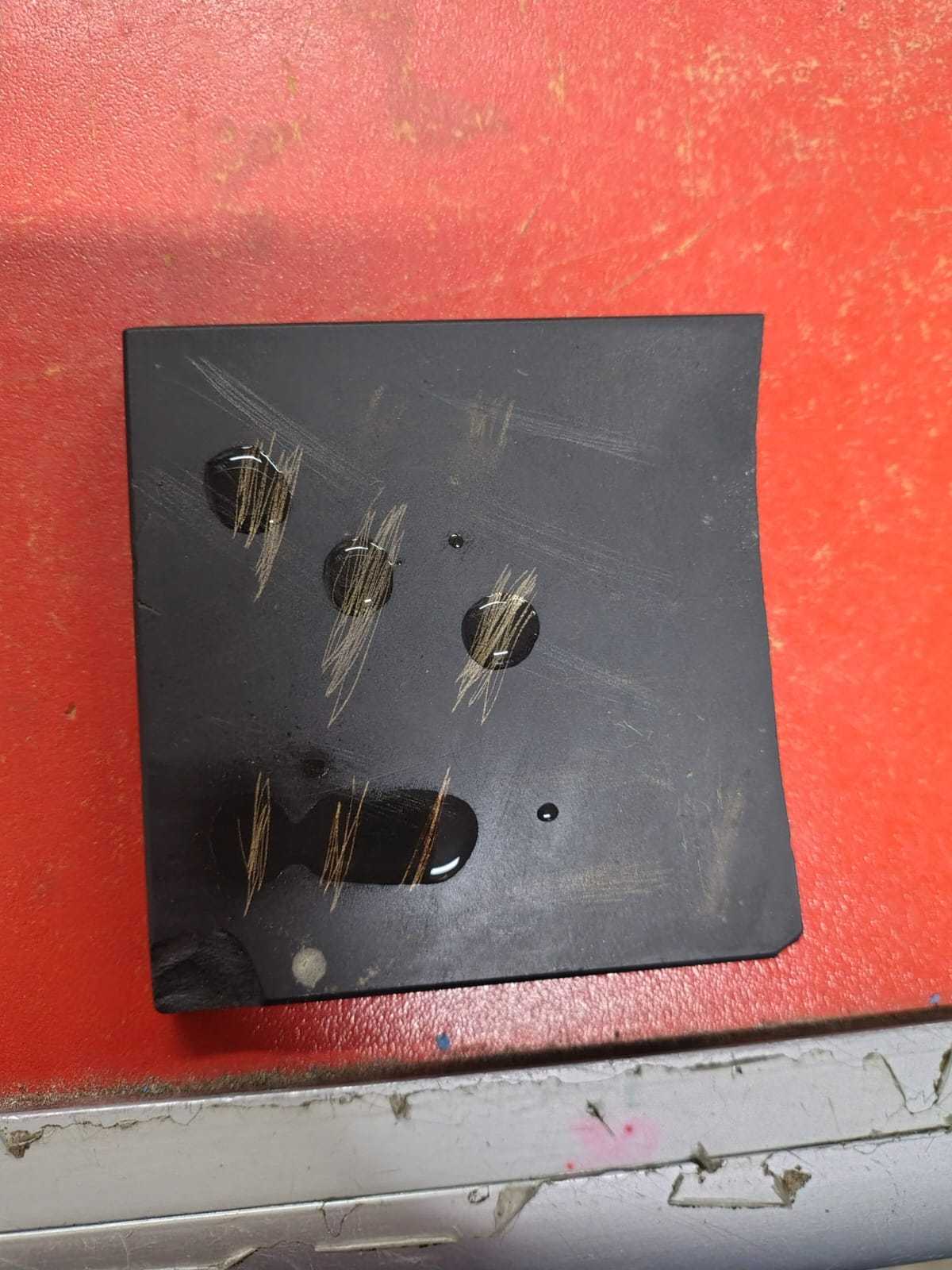 Precio 211 200,00   Anillo con piedras