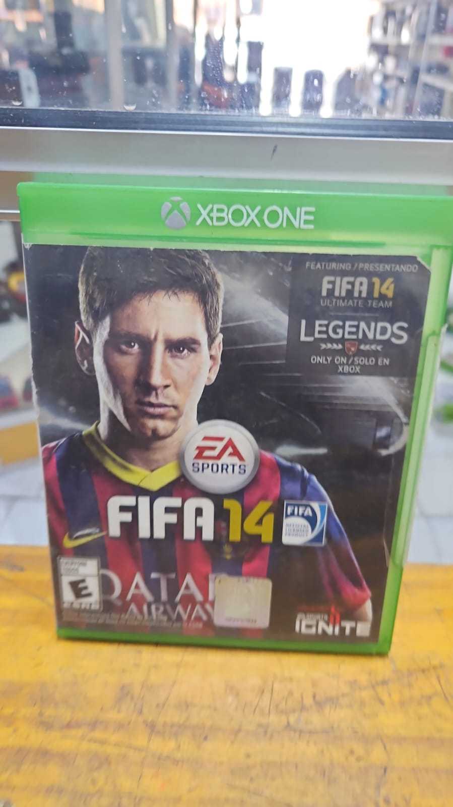 Precio 4 000,00 xbox one Fifa 2014