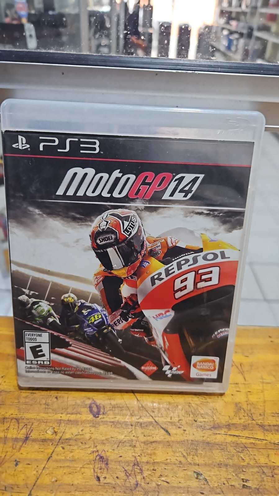 Precio 8 000,00 sony ps3 Moto gp 2014